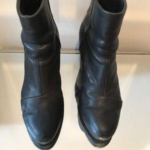 Rag & Bone Classic Newbury Black Leather Booties